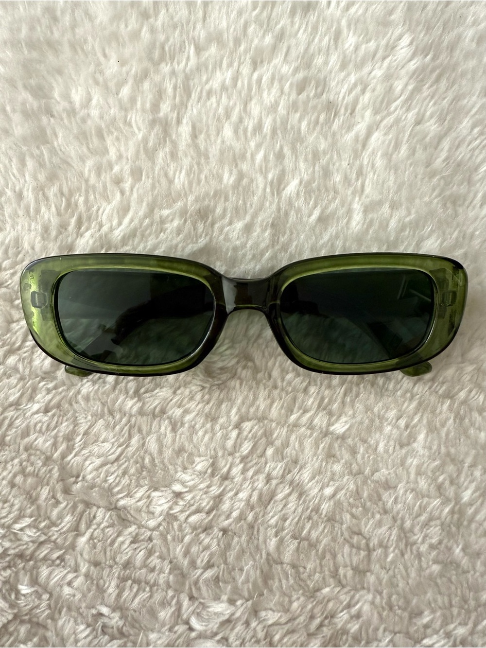 NWOT Green Sunglasses